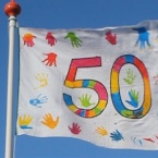 Vlag 50 jaar Vredeskerk